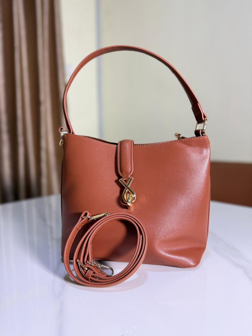 Criss Shoulder Bag