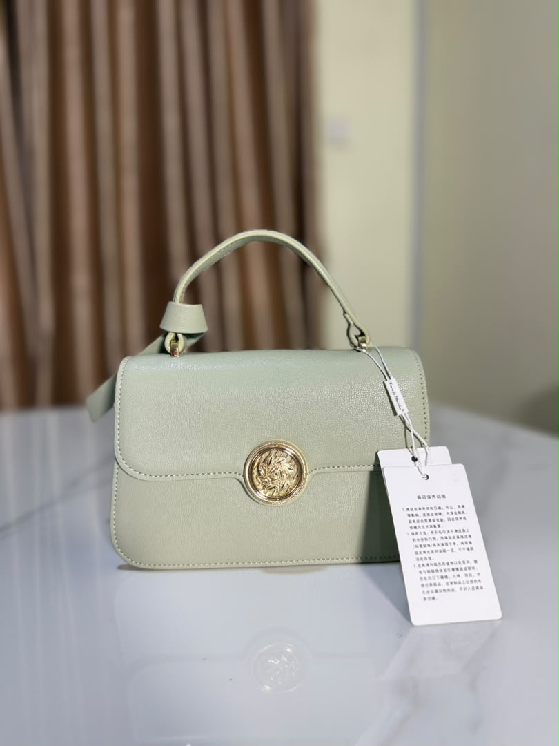 Casual Flip Over Purse