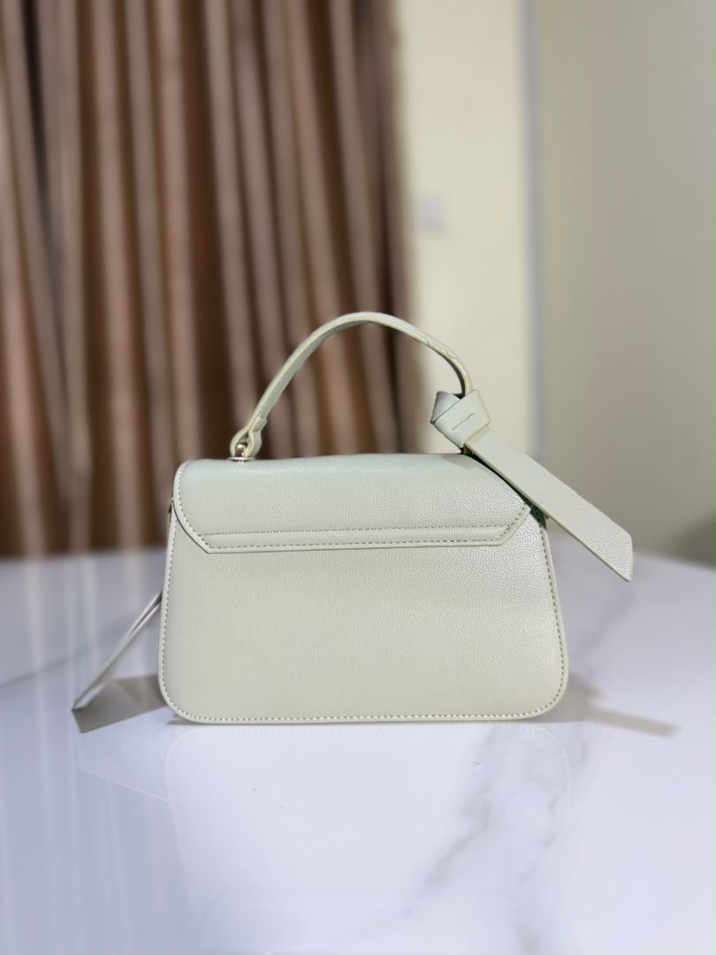 Casual Flip Over Purse