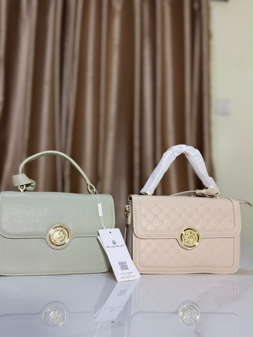 Casual Flip Over Purse